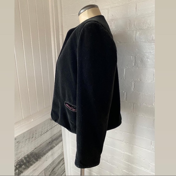 Vintage Velvet Blazer. - Picture 3 of 13